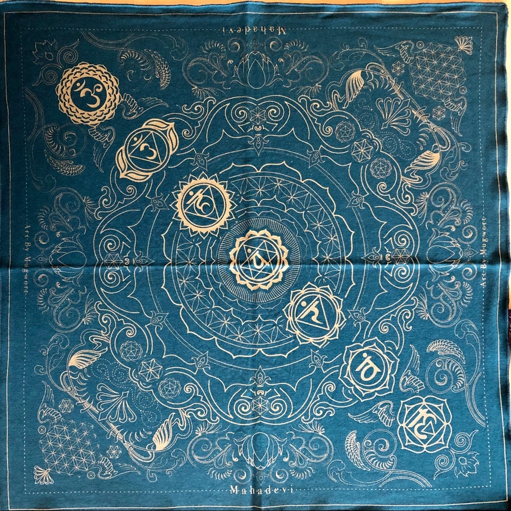 MahaDevi Chakra bamboo bandana